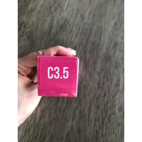 Jeffree Star Magic Concealer in C3.5 - Picture 8 of 9